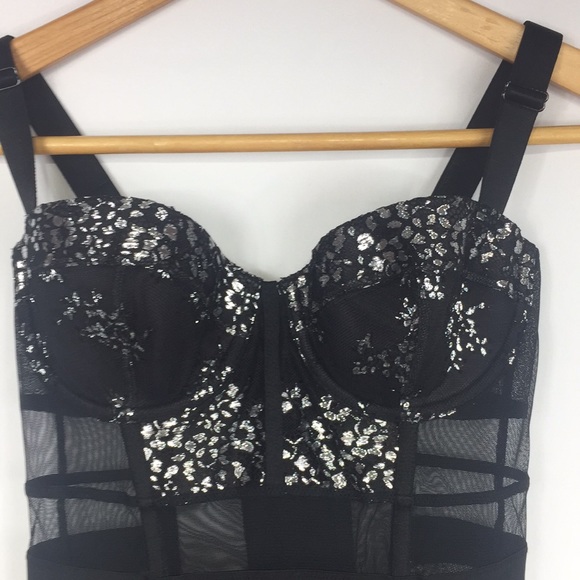 Rare Victoria’s Secret shine lace bustier corset - Picture 3 of 6